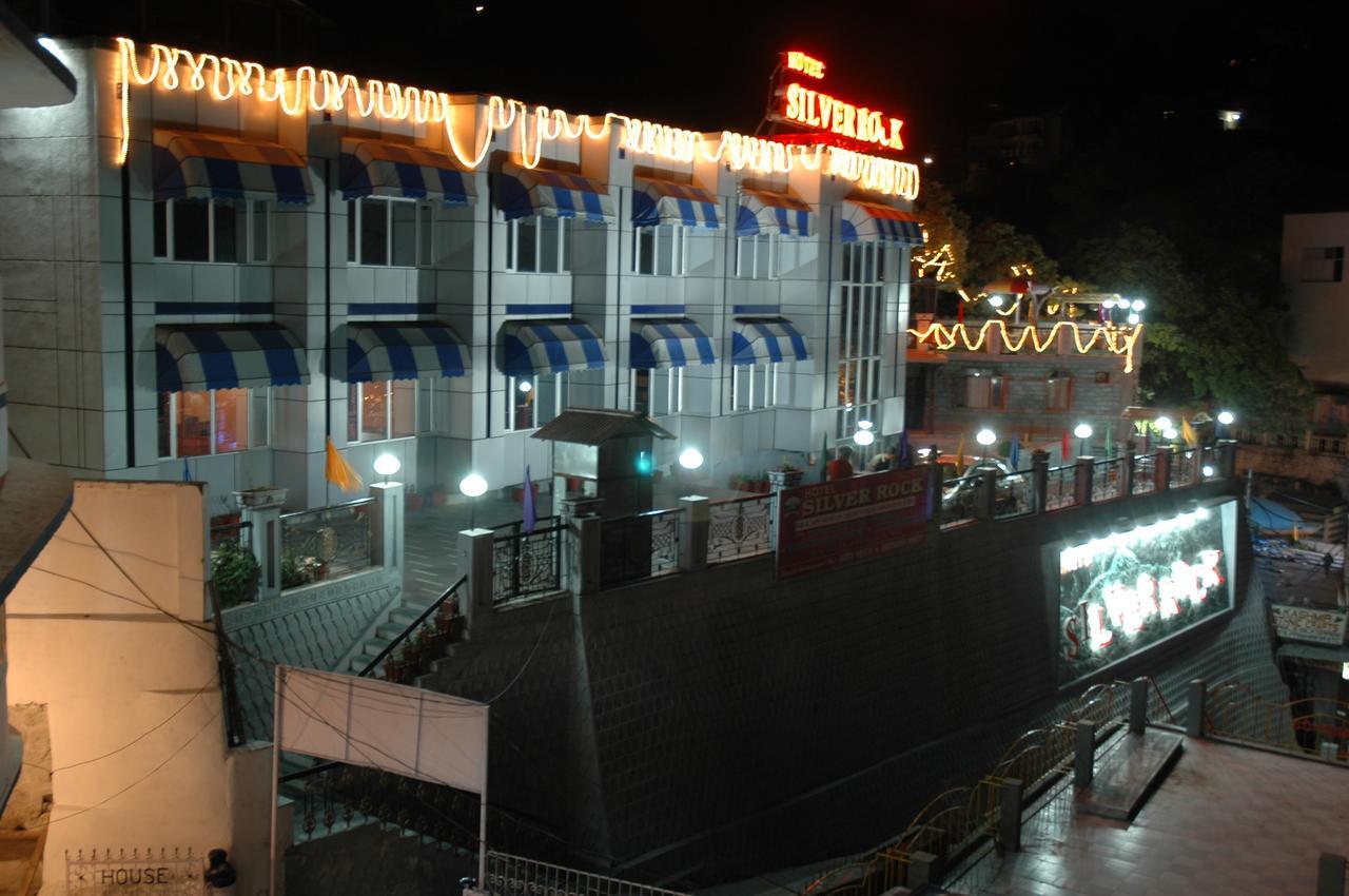 Hotel Silver Rock Mussoorie Exterior foto